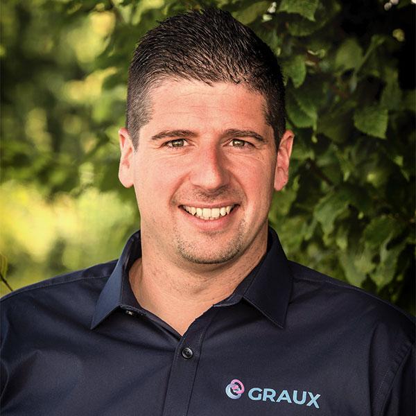 L’équipe de GRAUX est constituée d’hommes et de femmes aux compétences pointues, et complémentaires, à votre écoute au +32 60 512 585.